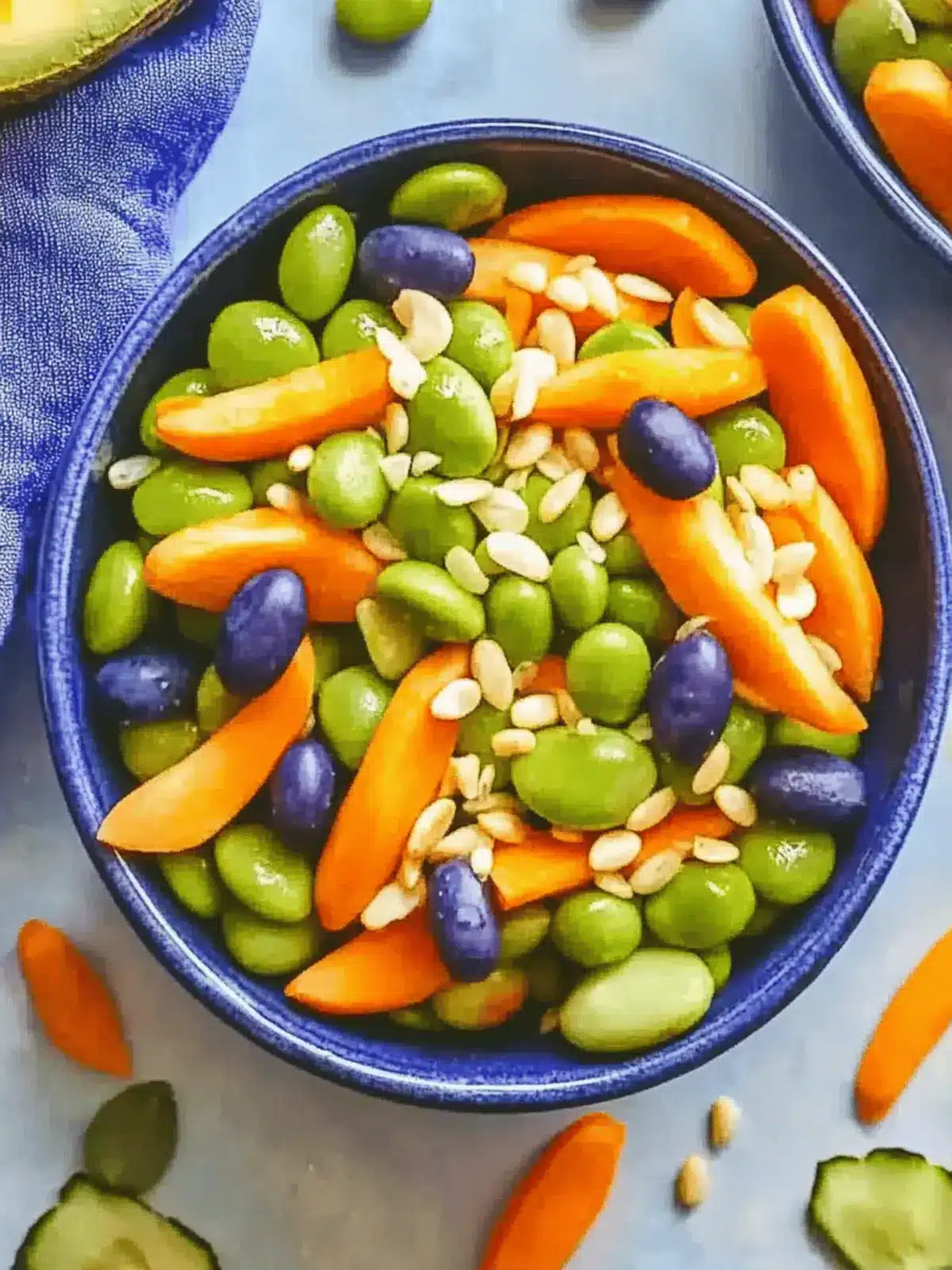 Edamame, Karotten- und Gurkensalat