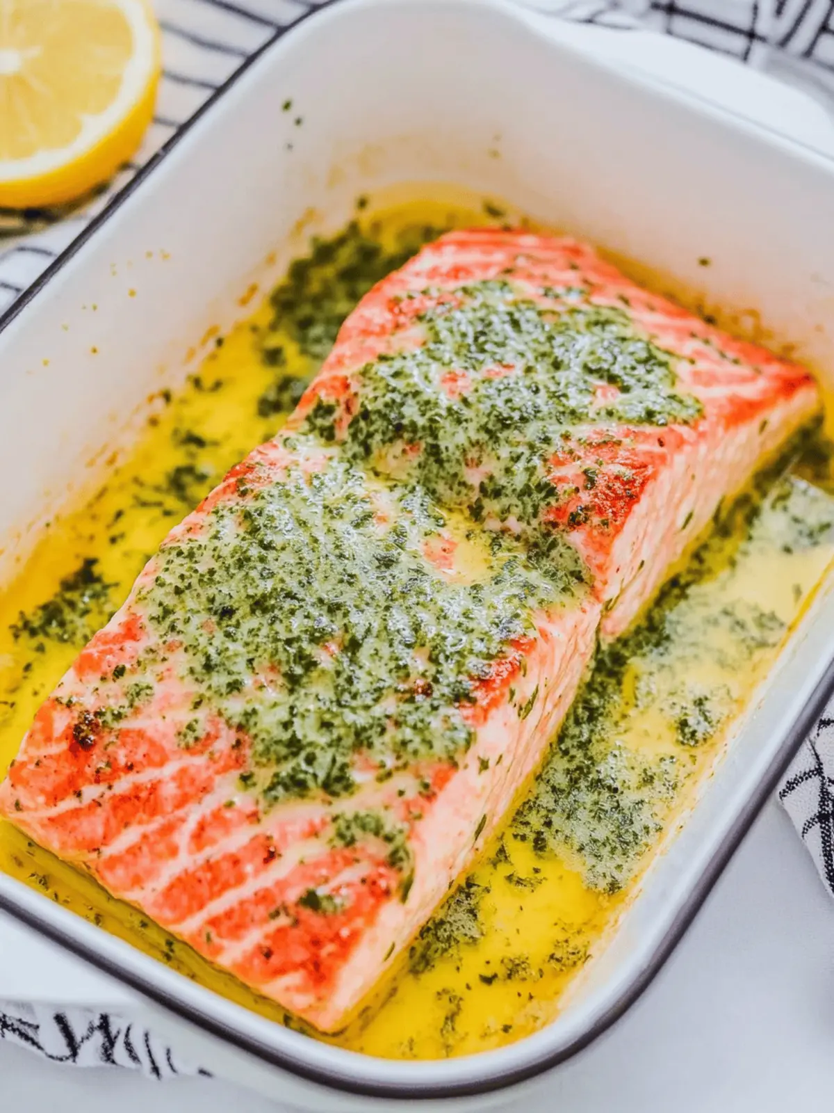 Pesto Butter Lachs in 20 Minuten zubereiten 4 Pesto Butter Lachs