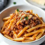 Klassische italienische Pasta Bolognese in 30 Minuten – So geht's! 7 Klassische italienische Pasta Bolognese richtig zubereitet in 30 Minuten