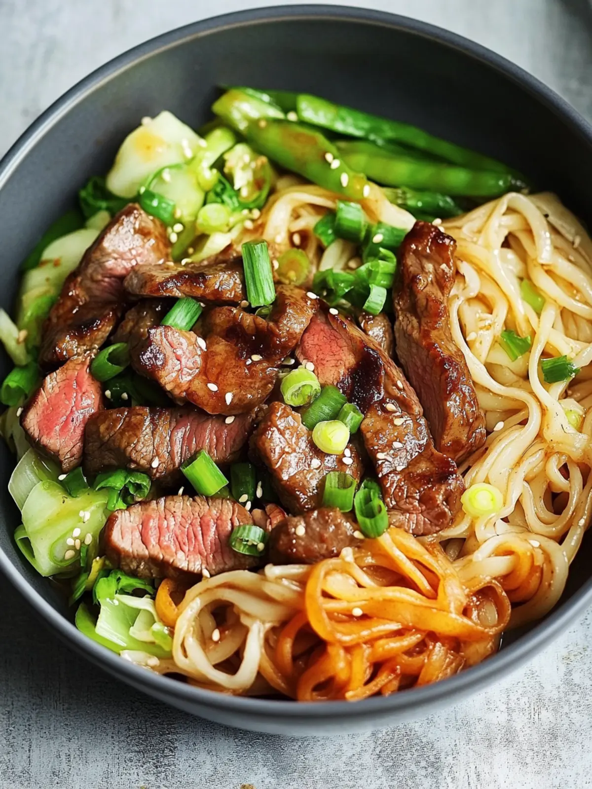 Garnelen & Teriyaki Steak Nudeln: Dein schnelles Abendessen 5 Garnelen & Teriyaki Steak Nudeln