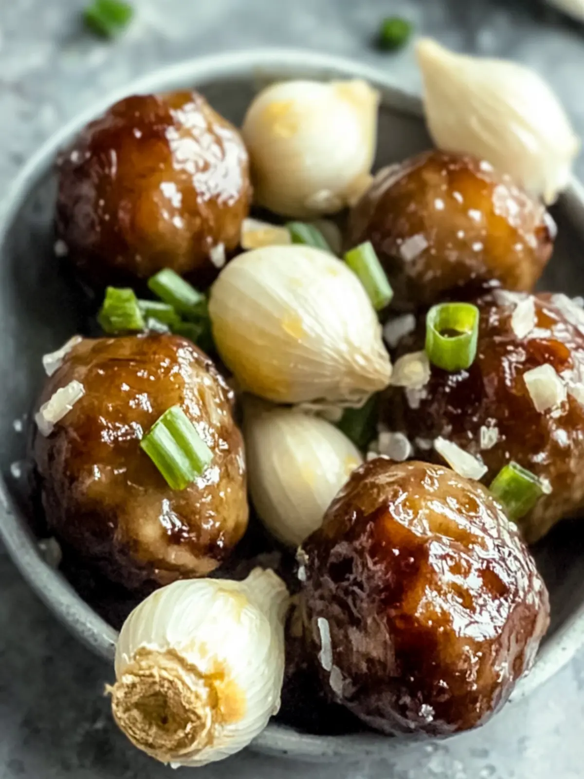 Klebrige Honig-Knoblauch-Fleischbällchen – Einfach und lecker! 4 Klebrige Honig-Knoblauch-Fleischbällchen